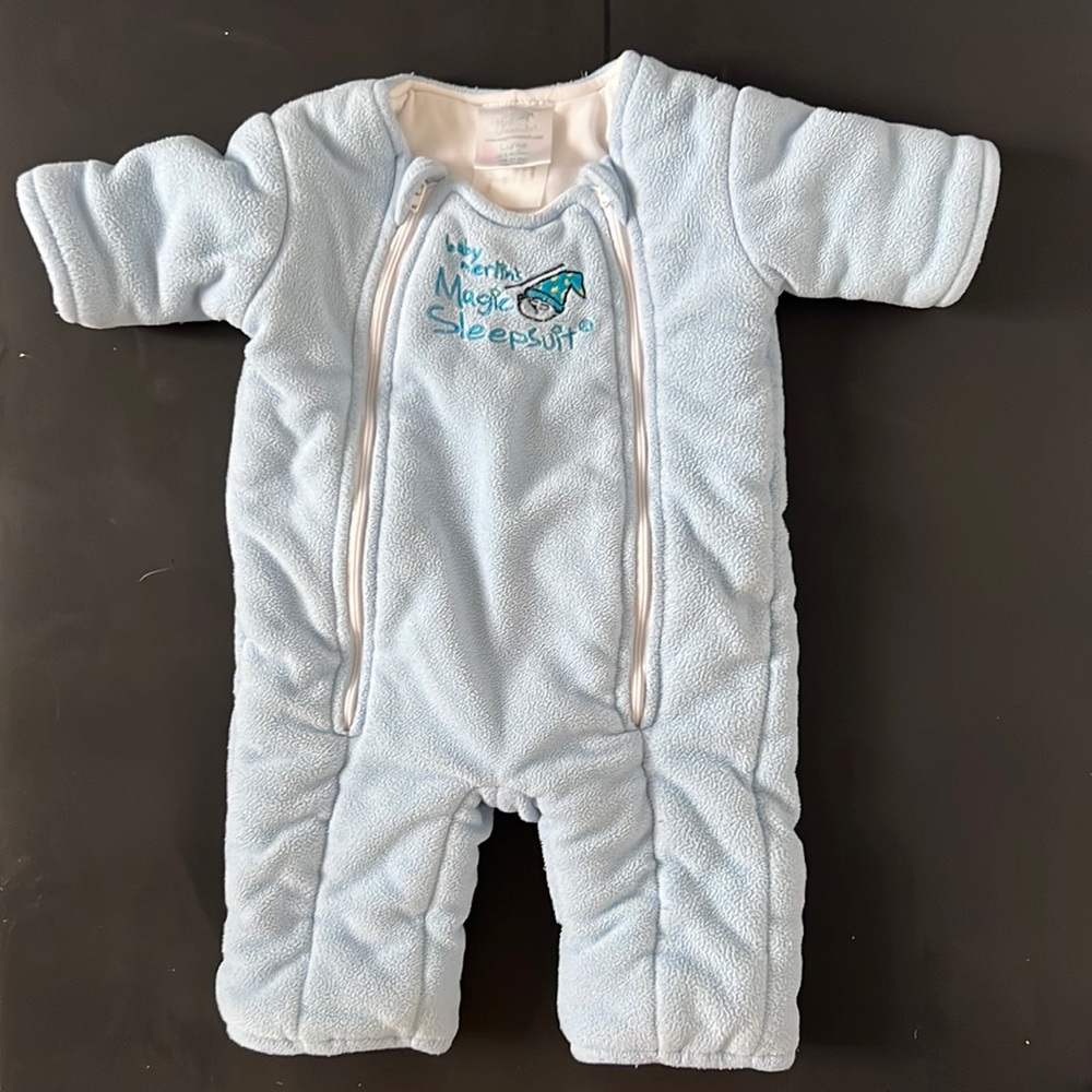 Baby Merlin’s magic sleep suit - blue Large